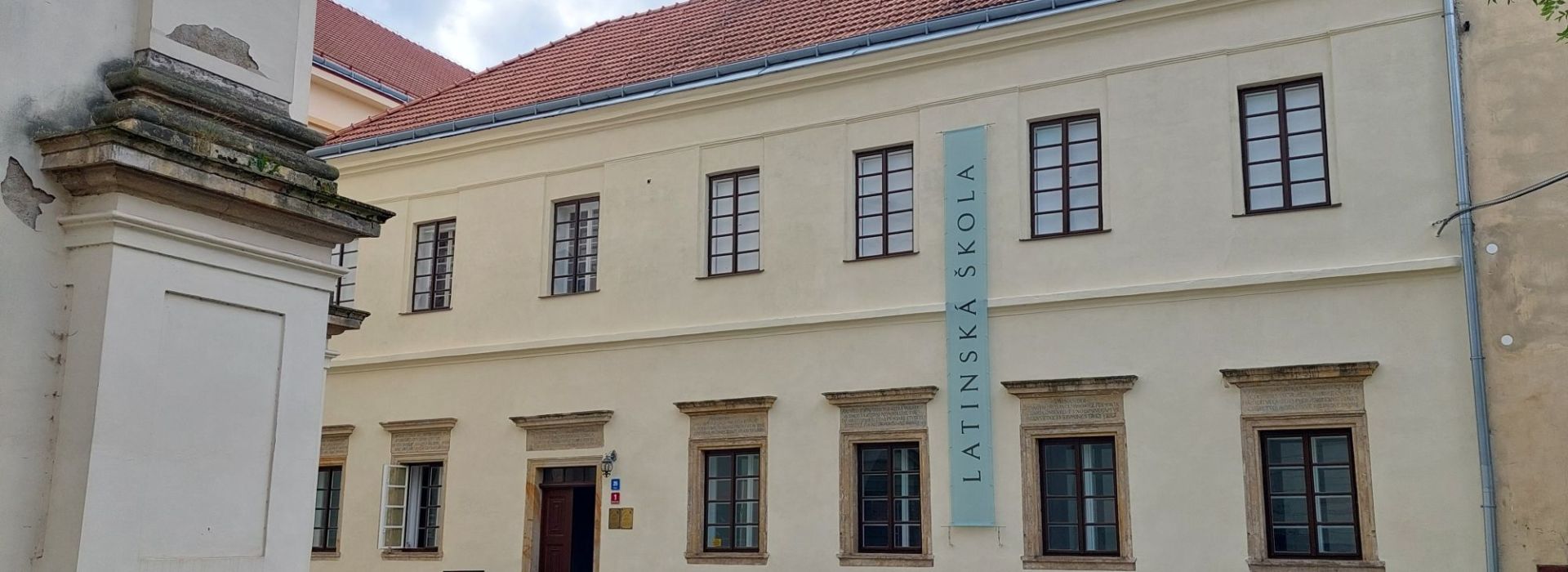 Národopisná expozice v budově Latinské školy