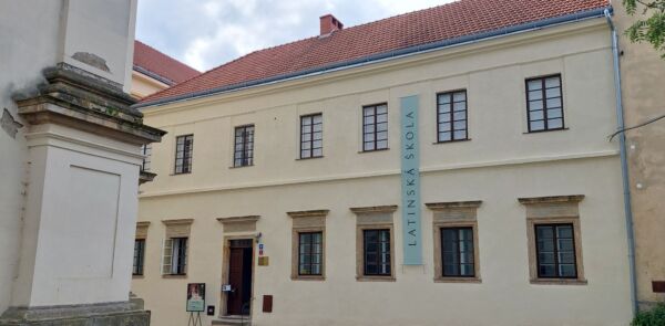 Latinská škola